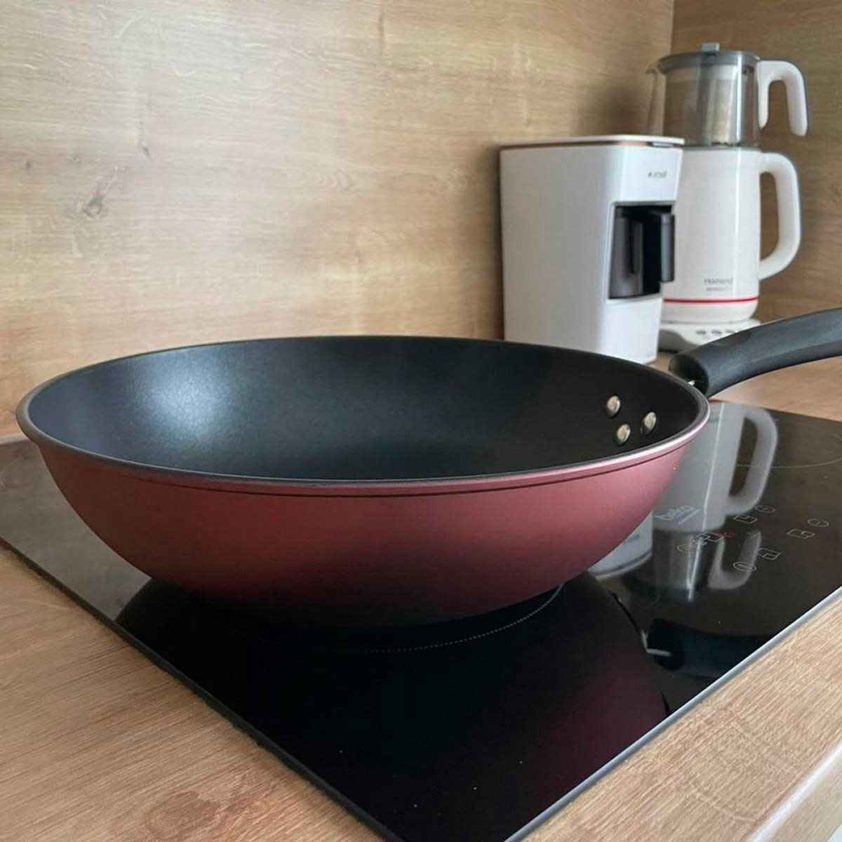 Kadirelli Wokpan - 34cm - Rood - PFAS-Vrij - Inductie