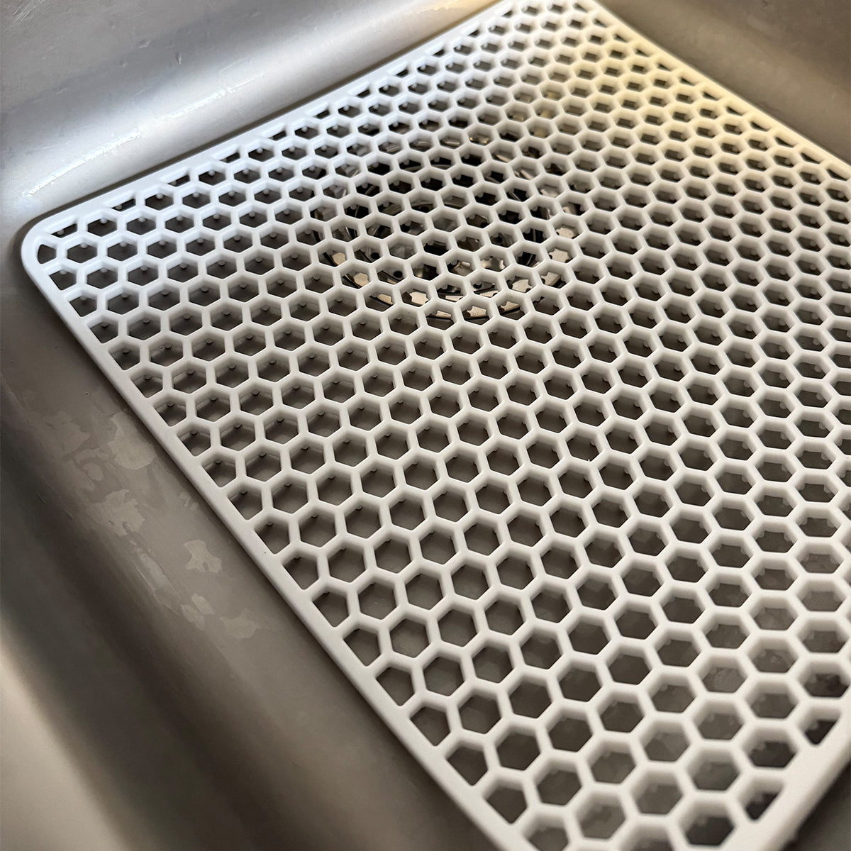 MONOO Spülbeckenmatte – Sechseck-Muster – Weiß – Quadratisch – Silikon – 30x30cm – BPA-frei – Extra dick