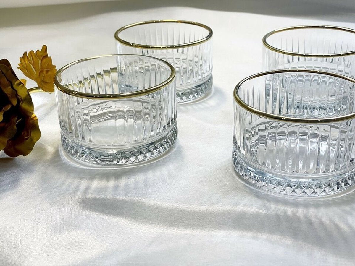 Glozini Schaaltjes met Gouden Rand - Set van 4 - TEKZEN