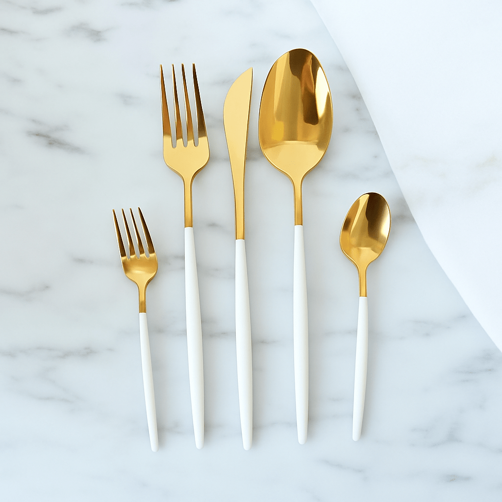 Kadirelli Bestekset - 30 - delig - Goud/Wit - Roestvrij Staal - Voor 6 Personen - TEKZEN