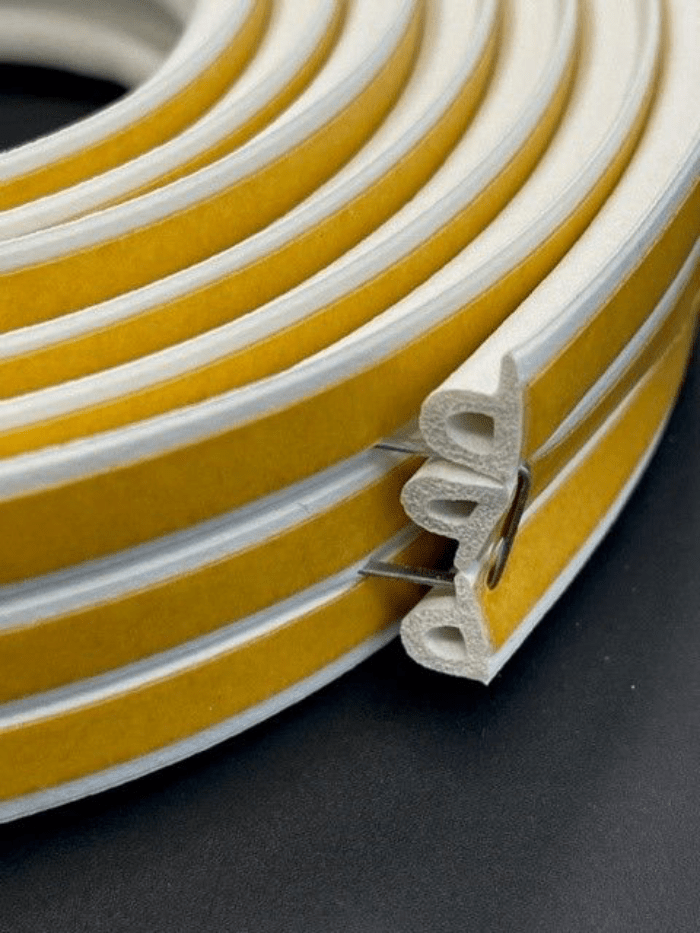 Maclean Zelfklevend Tochtband P - Profiel - Wit - 9mm x 5,5mm x 7,5m - Tochtstrip - TEKZEN