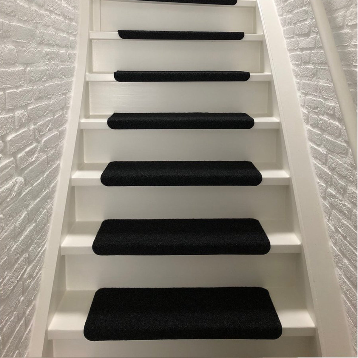 MONOO Naaldvilt Trapmatten Set Recht - Antraciet - 15 Stuks - 65x22x3,5cm - Zelfklevende Trapmat voor Trap - TEKZEN