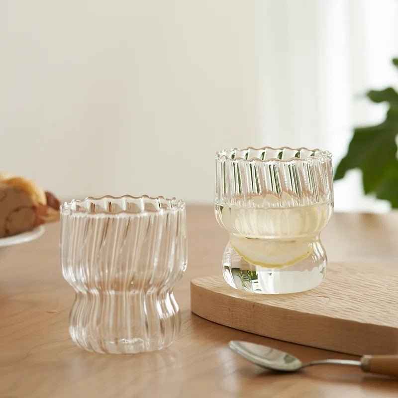MONOO Geribbelde Glazen - 6 Stuks - 260ml - Koffieglazen - Theeglazen - Waterglazen